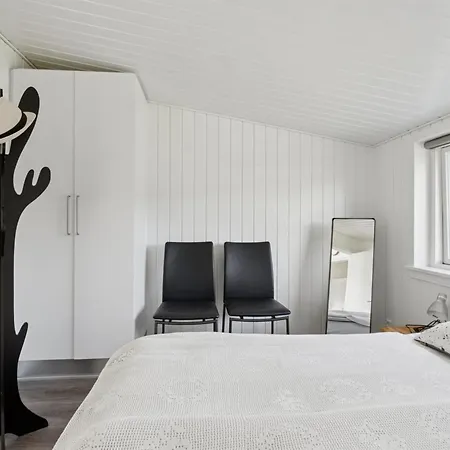 Prázdninový dům Eljas - 10m From The Sea By Interhome
