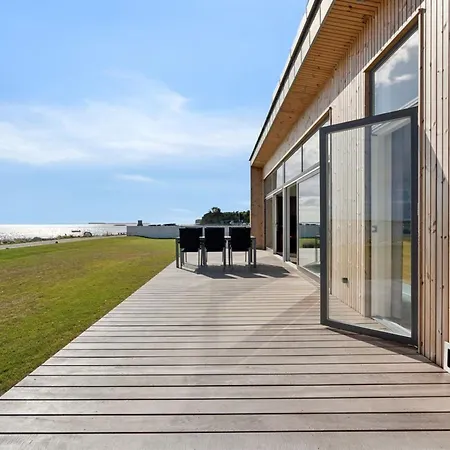 Nyaraló Eljas - 10m From The Sea By Interhome
